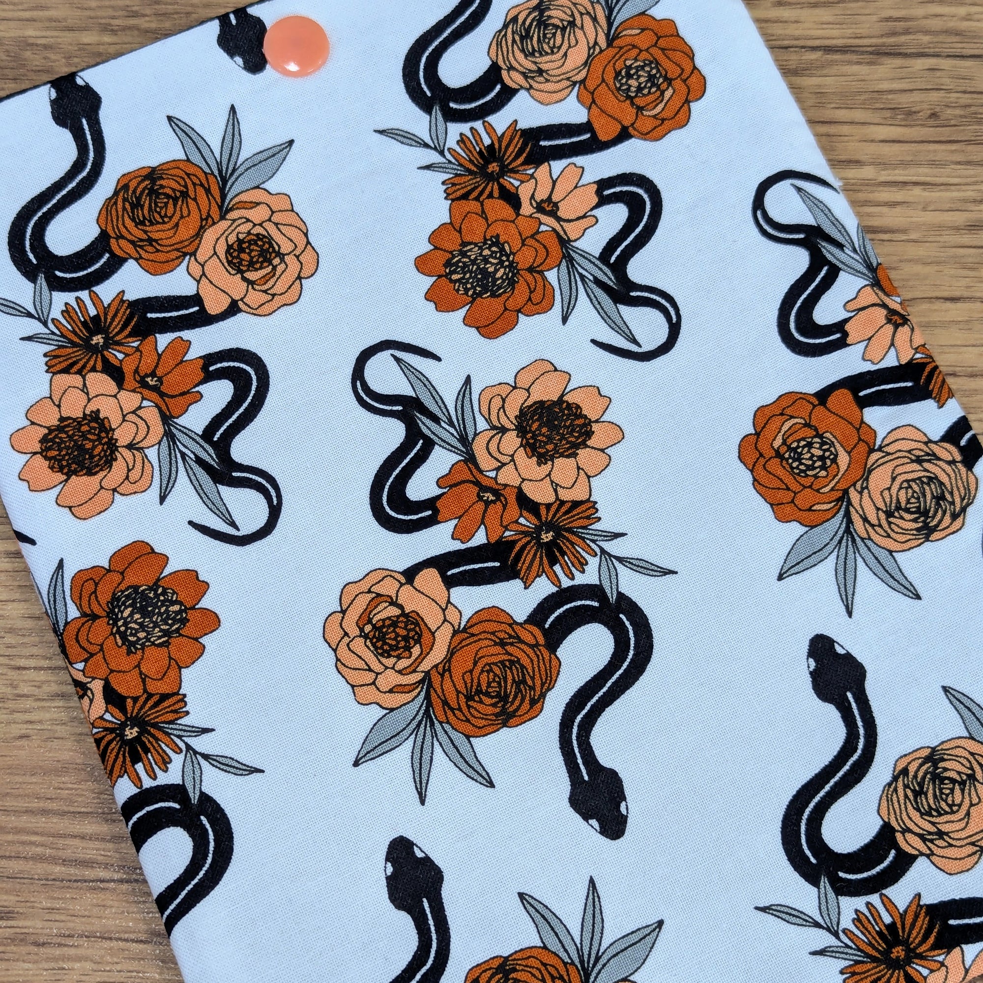 Slithering Snakes | Kindle Sleeve