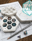 NATURAL 19 - Marble Dice Box - Mint & Mustard