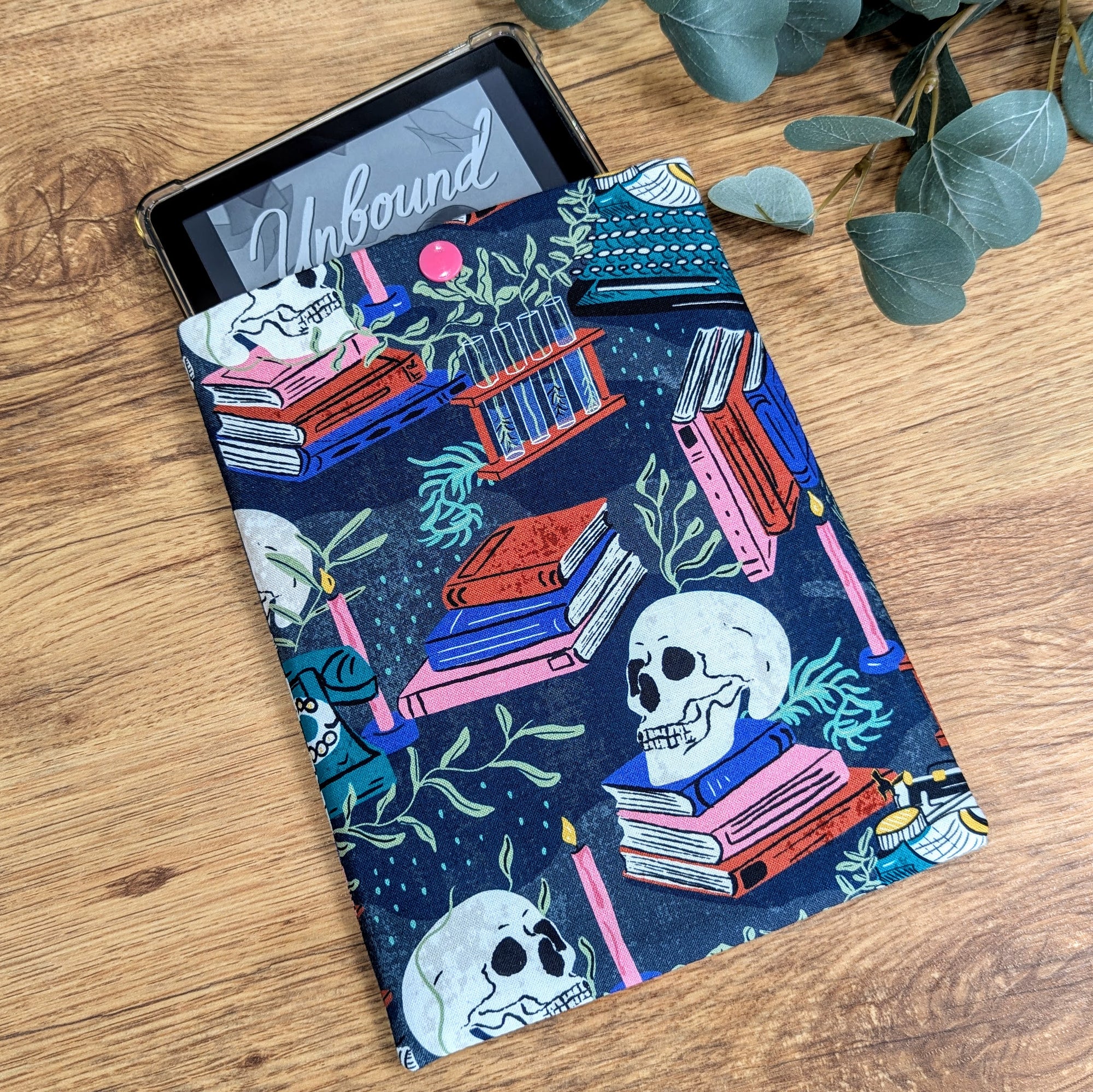 Gothic Academia | Kindle Sleeve