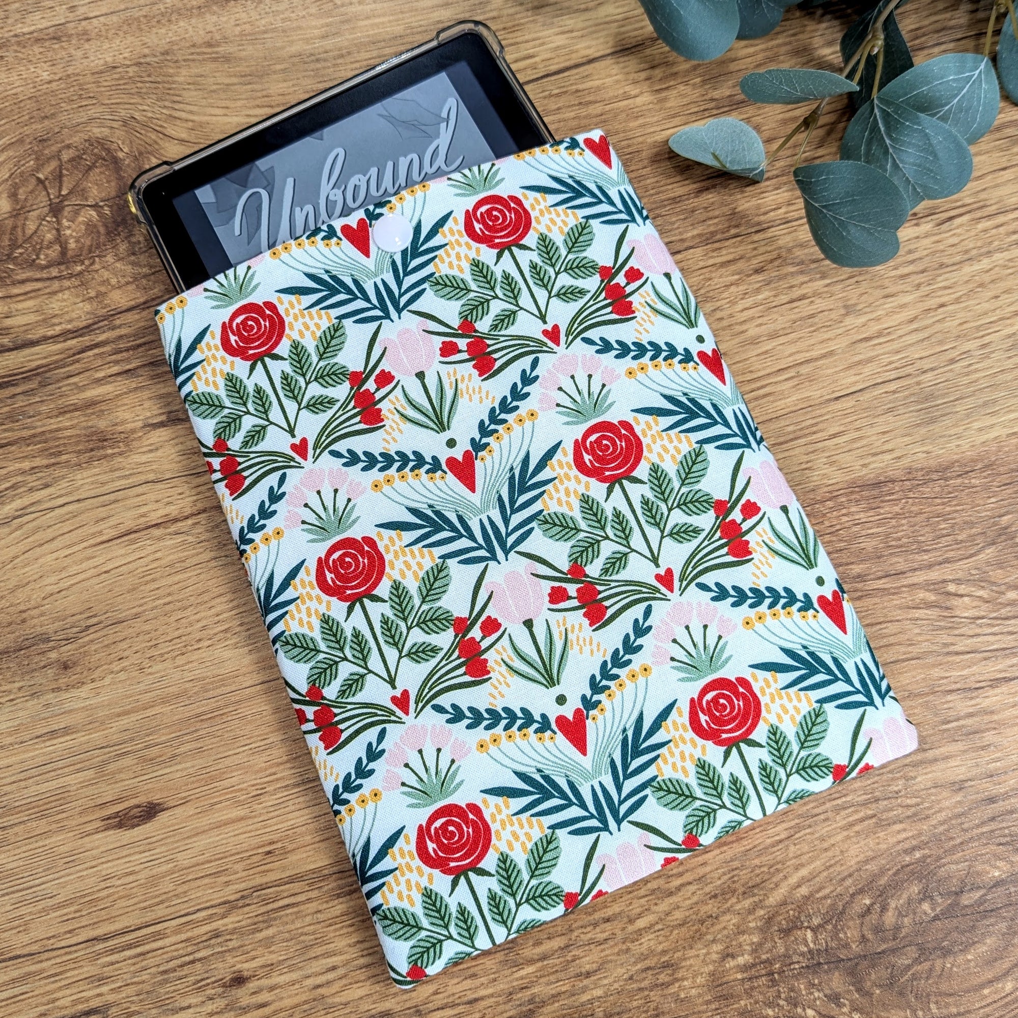 Roses &amp; Romance | Kindle Sleeve