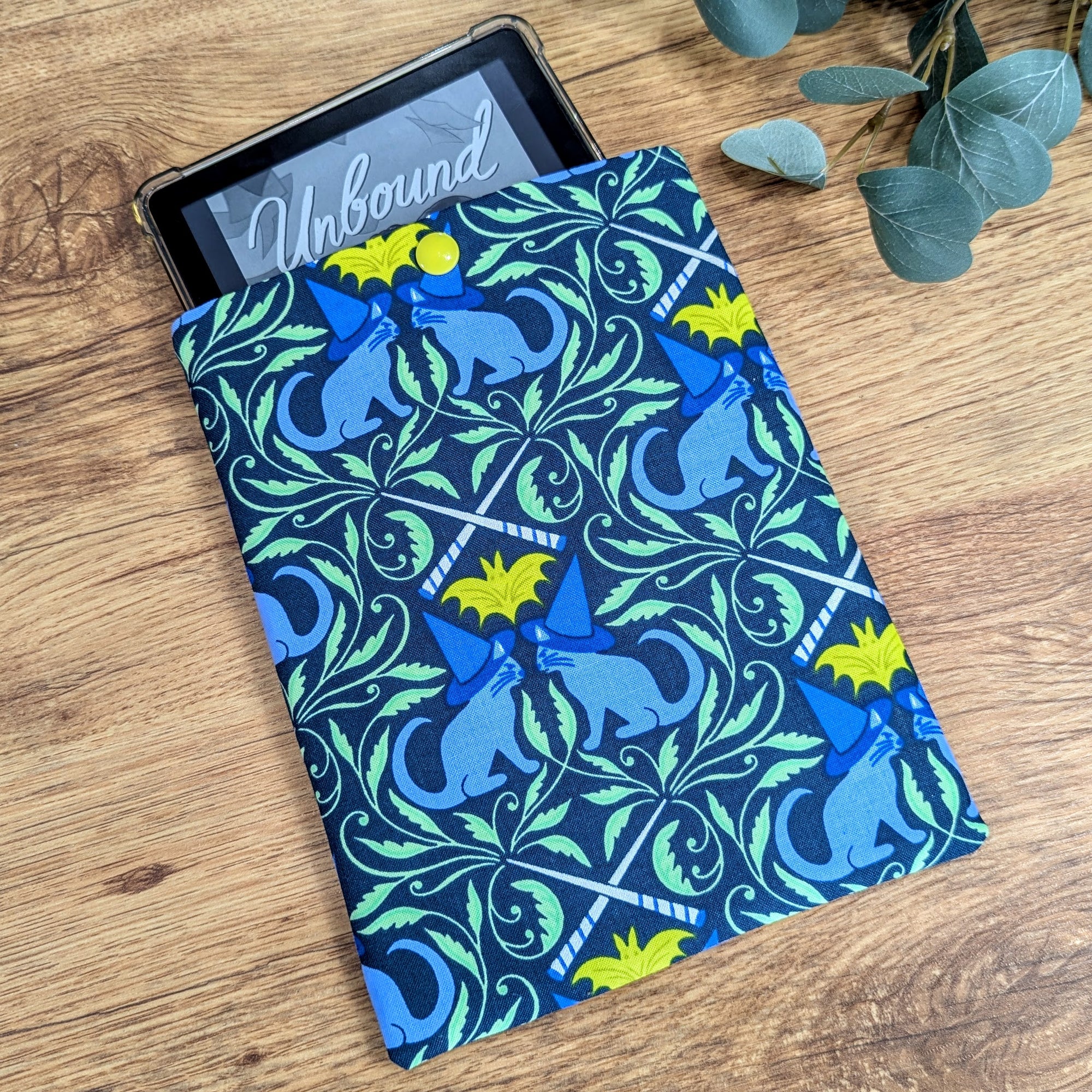 Wizard's Familiar | Kindle Sleeve