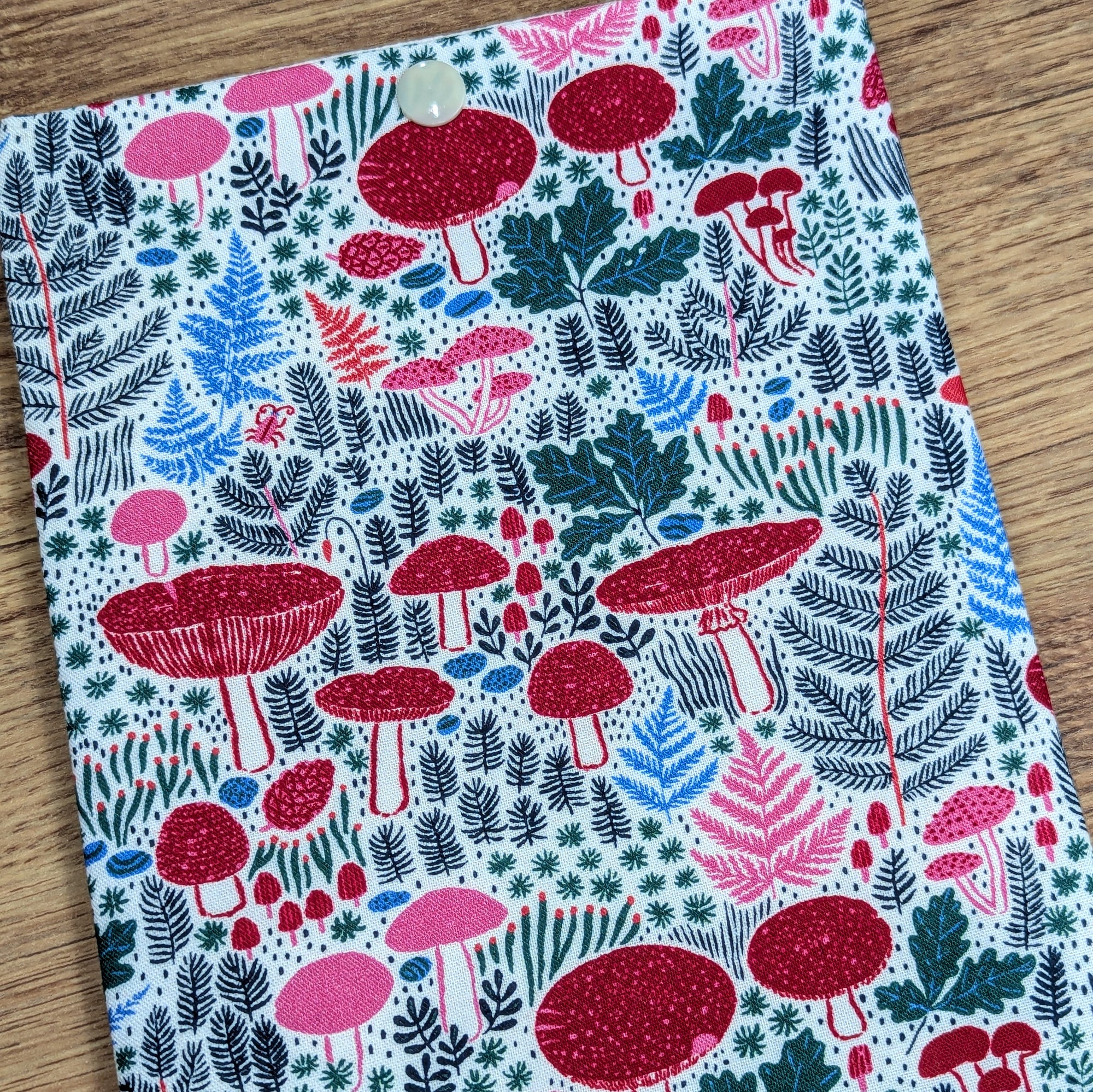 Sketchy Shrooms | Kindle Sleeve
