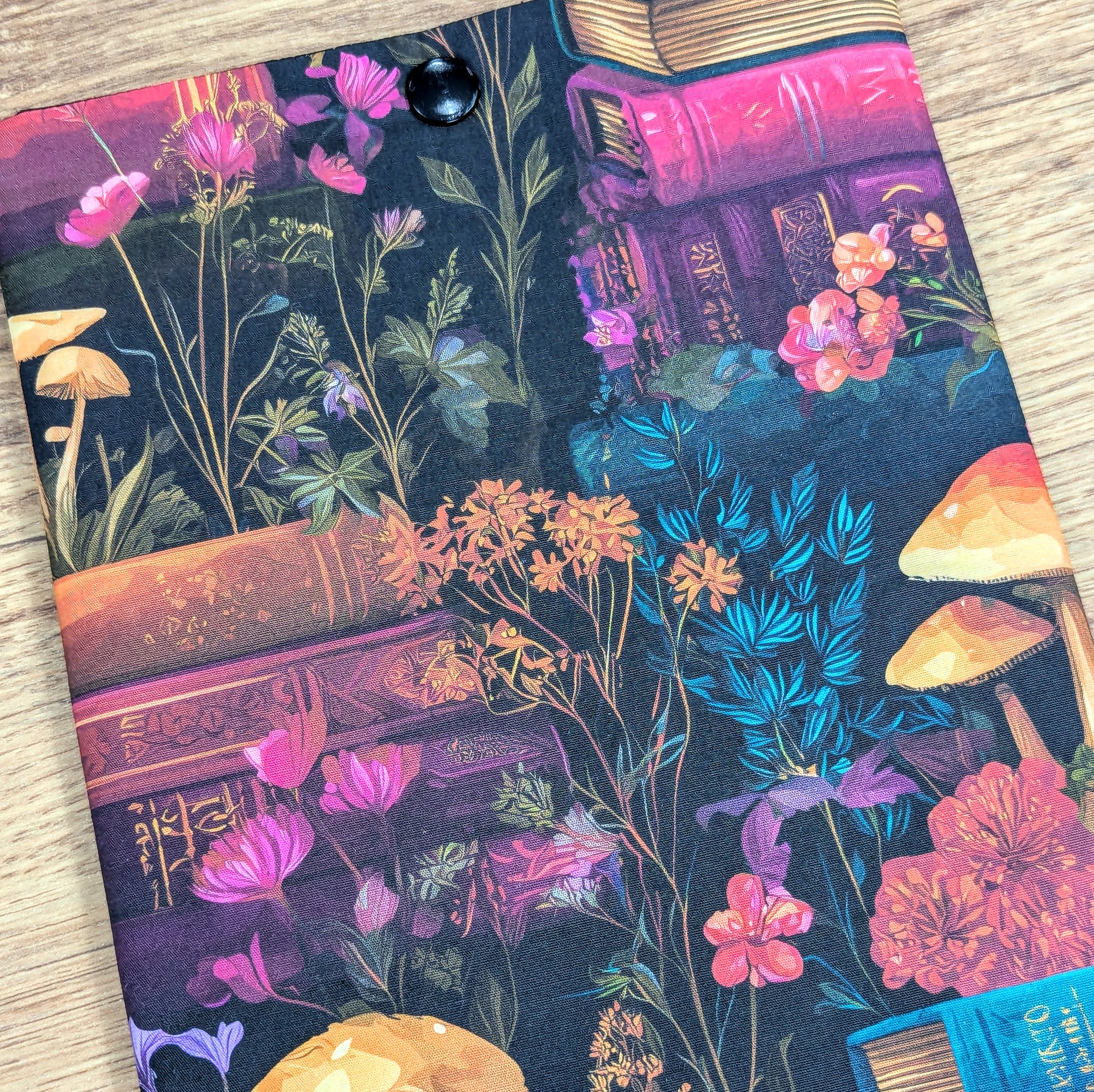 Toadstools &amp; Tales | Kindle Sleeve