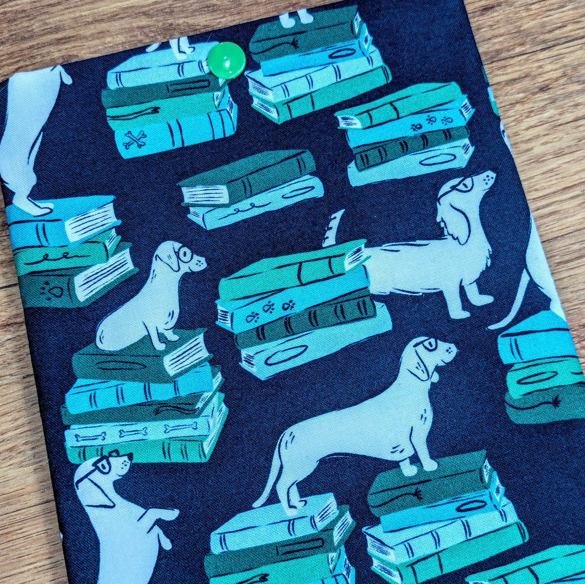 Sausage Books | Kindle Sleeve