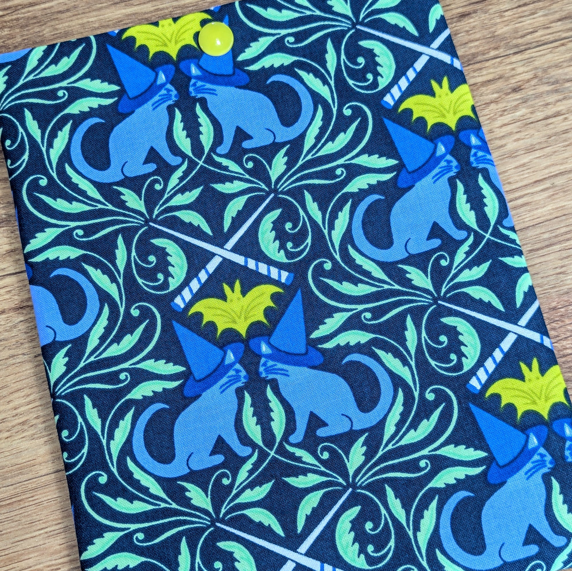 Wizard's Familiar | Kindle Sleeve